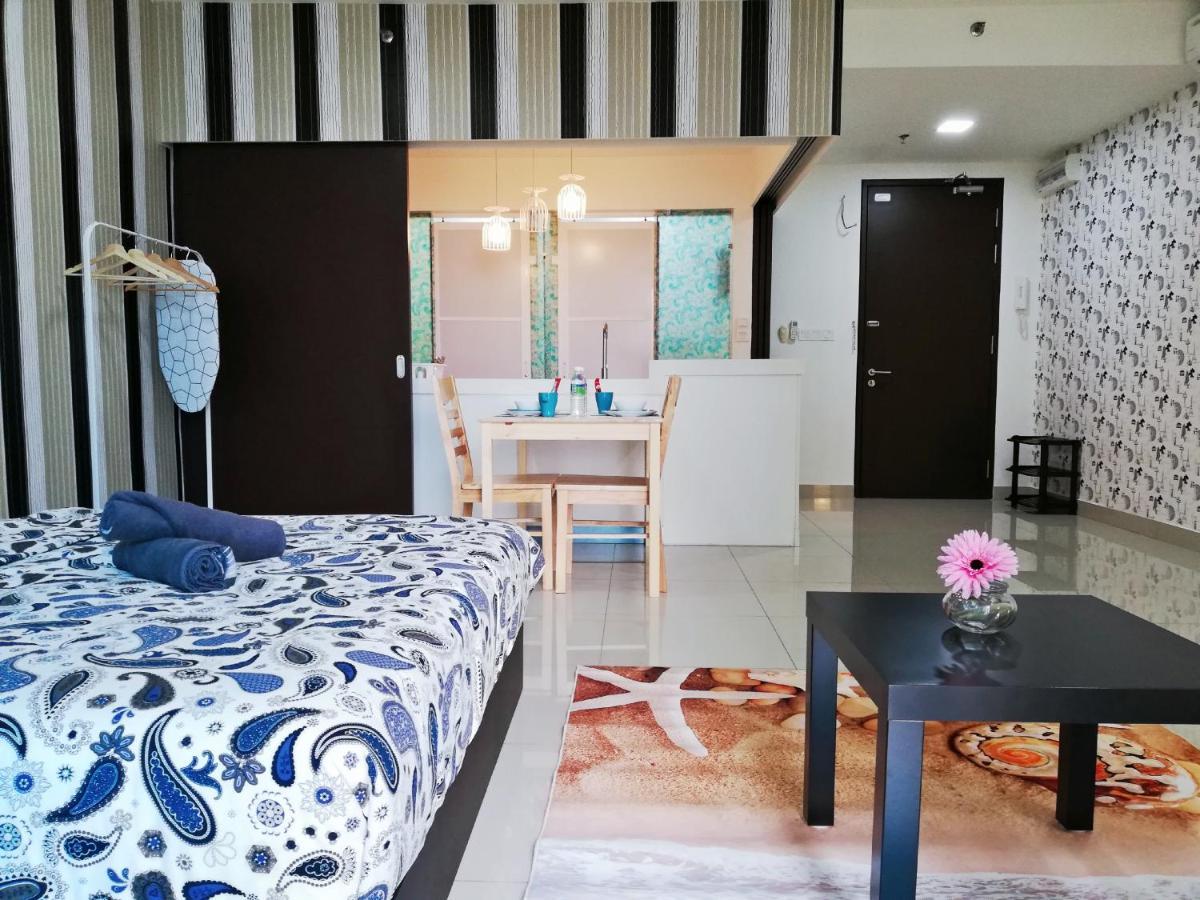 Peanut Butter Homestay - Trefoil Setia Alam Shah Alam Exterior foto